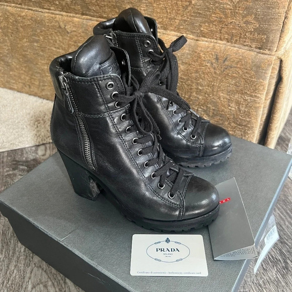 Rare PRADA 3TP016 Chunky Moto Heeled Boot Leather 35.5 Calzature Donna Nero - Picture 1 of 10